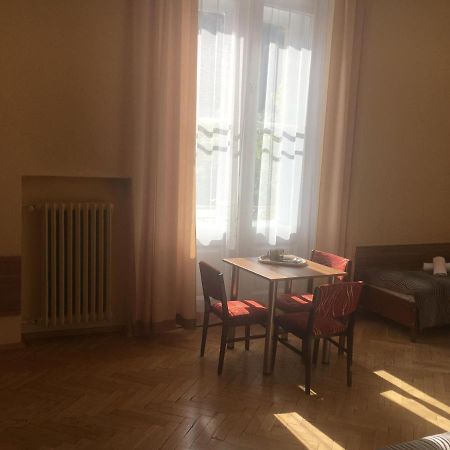 Stary Dom Zdrojowy Hotel กรินีซา ดรอยจ์ ภายนอก รูปภาพ