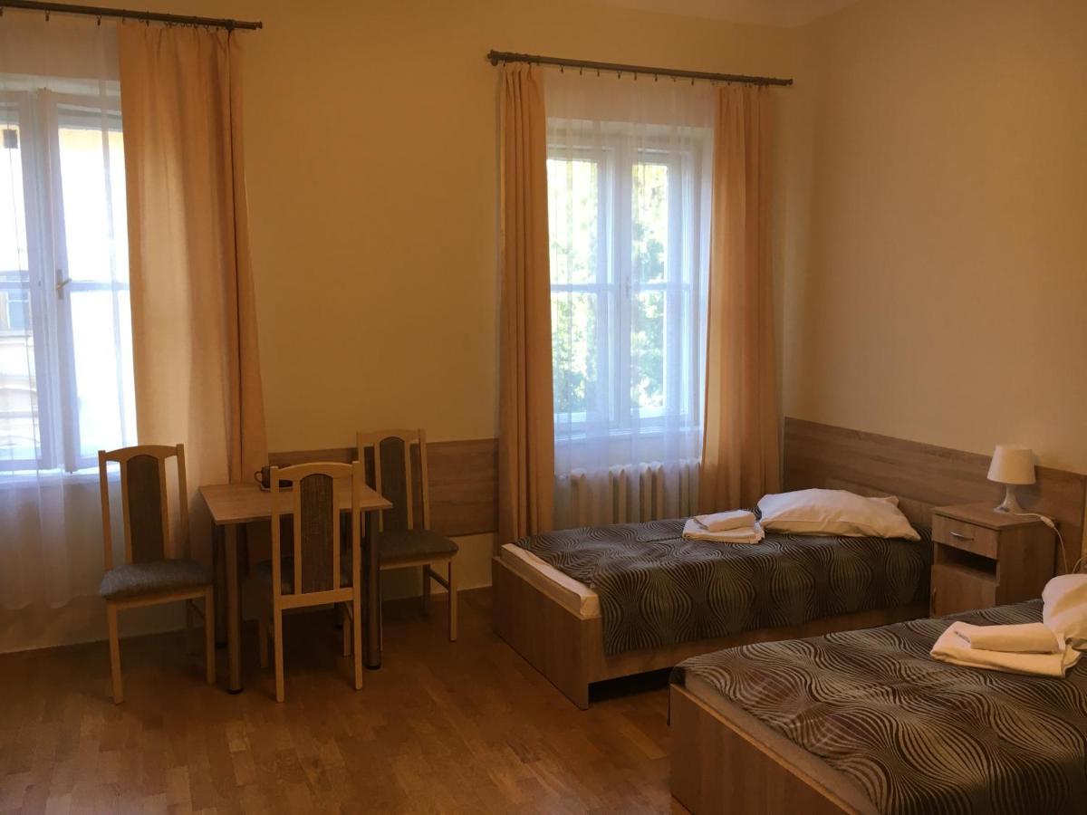 Stary Dom Zdrojowy Hotel กรินีซา ดรอยจ์ ภายนอก รูปภาพ