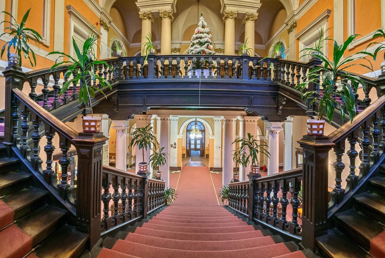 Stary Dom Zdrojowy Hotel กรินีซา ดรอยจ์ ภายนอก รูปภาพ